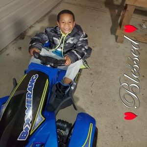 Meet your Posher, Davon